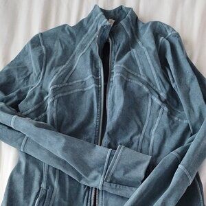 Lululemon Denim wash fitted nylon jacket
